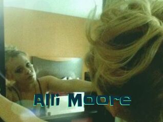 Alli_Moore