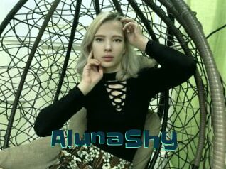 AlunaShy