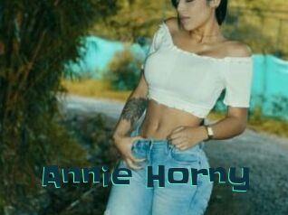 Annie_Horny