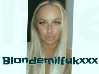 Blondemilfukxxx