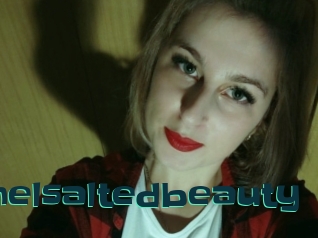 Caramelsaltedbeauty