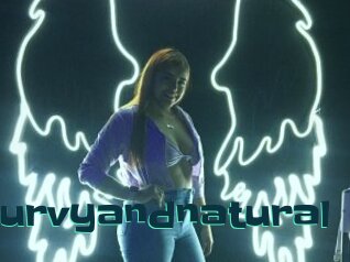 Curvyandnatural