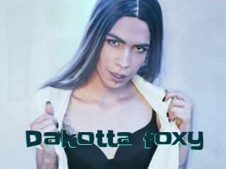 Dakotta_foxy