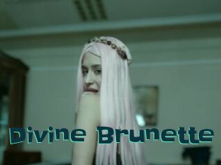Divine_Brunette