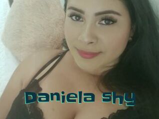 Daniela_shy