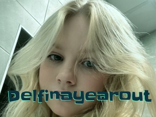 Delfinayearout