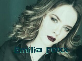 Emilia_Foxx