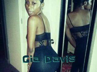 Gia_Davis