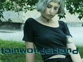 Greta_in_wonderland