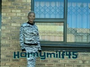 Hornymilf45