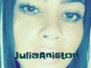 Julia_Aniston