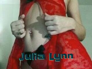 Julia_Lynn