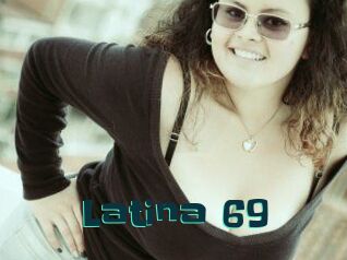 Latina_69