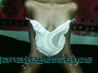 Melanatedessence