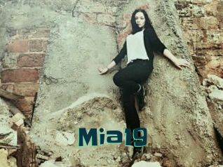 Mia19