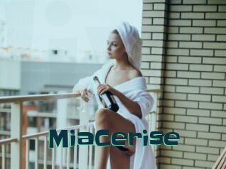 MiaCerise