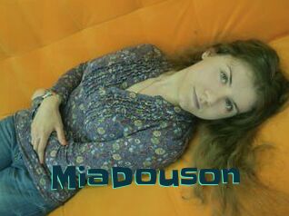 MiaDouson
