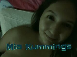 Mia_Kummings