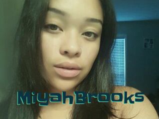 Miyah_Brooks