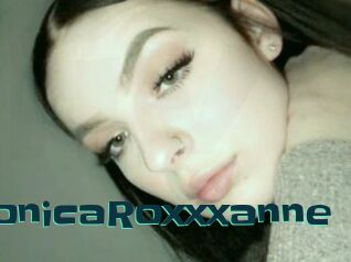 MonicaRoxxxanne
