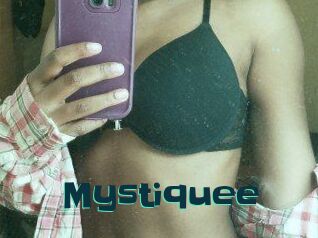 Mystiquee