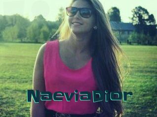 NaeviaDior