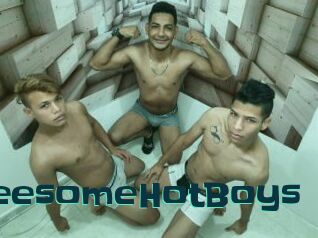 ThreesomeHotBoys