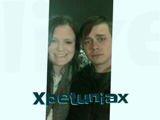 Xpetuniax